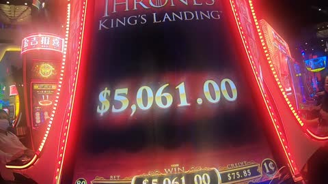 Game Of Thrones King's Landing Slot Machine Huge Jackpot $2.40 Bet Wins Thousands!