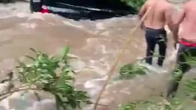 OMG....ITS HORABLE..THINK FIRST