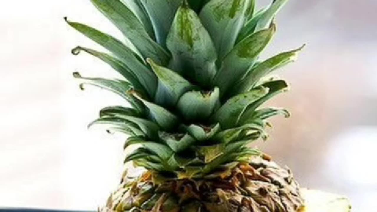 Benefits of eating pineapple