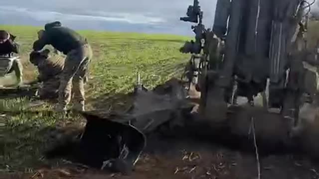 M777 works on the positions of the invaders
