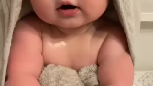 Cute chubby baby - Funny videos