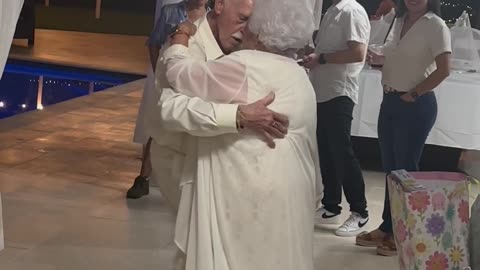 Grandparents Tear Up The Bachata Dance Floor