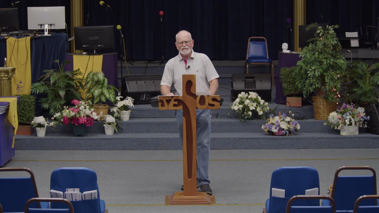Living In The Light Of His Glory by Charles Miller