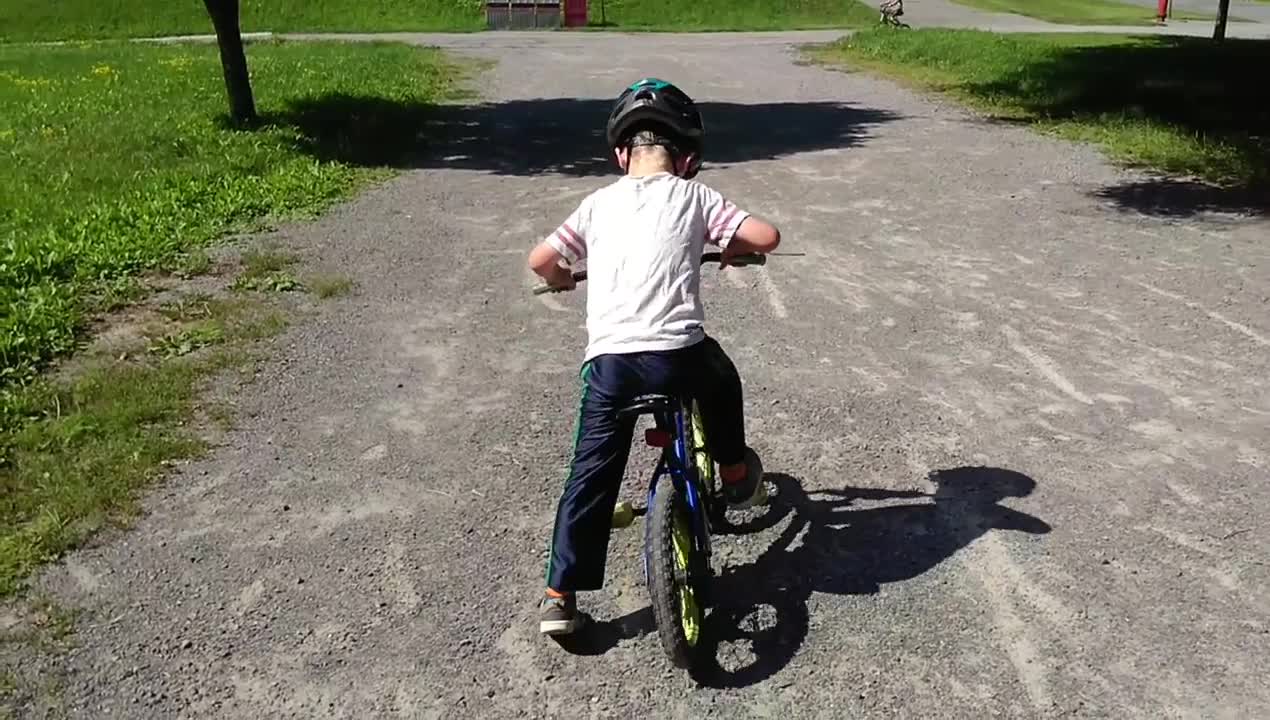 Bodhi's first bike ride with no training wheels