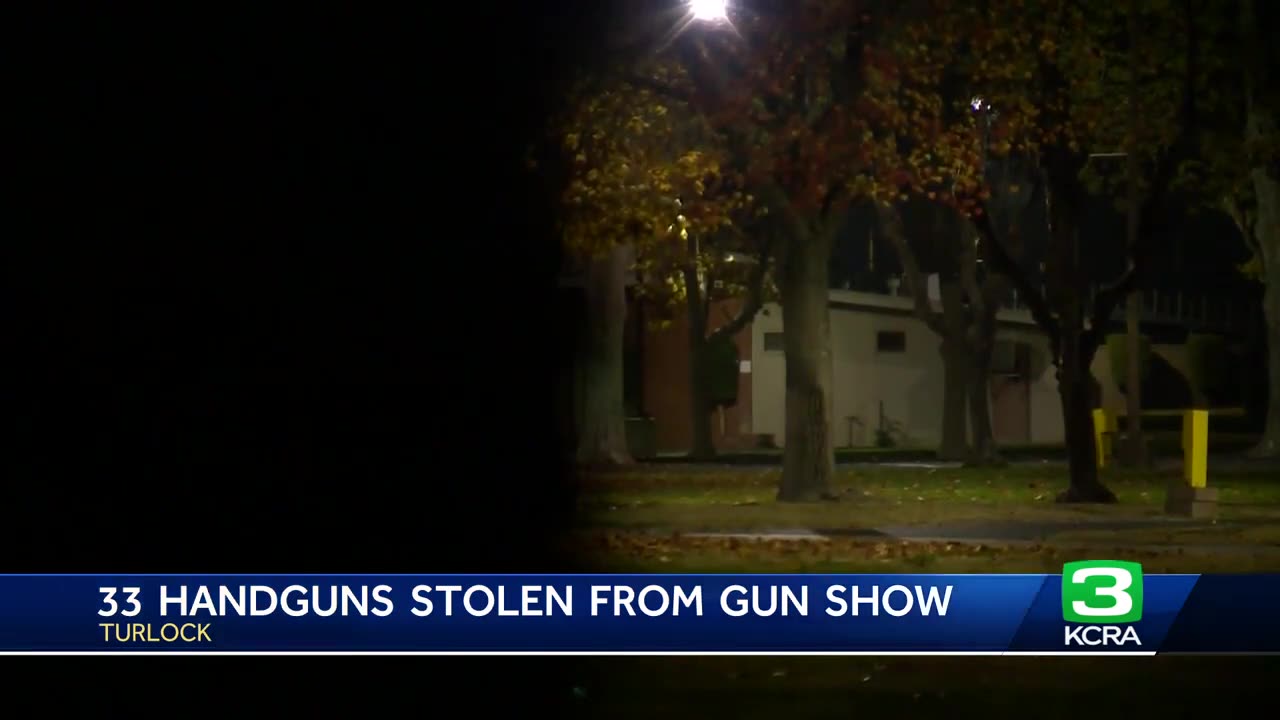 NEW: Thieves stole dozens of guns from a gun show at the Stanislaus County Fairgrounds