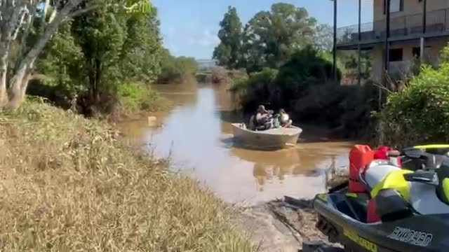 2 April 2022 Dave Oneegs jetski to Coraki with fuel & medical supplies