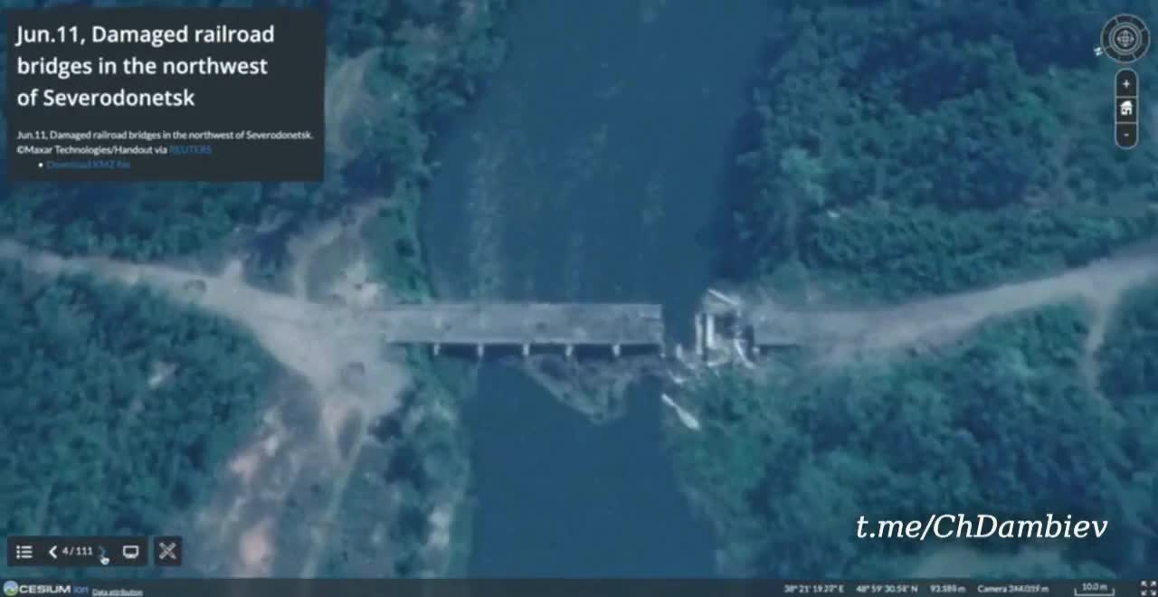 Ukraine War - Satellite images of destroyed bridges between Severodonetsk and Lisichansk