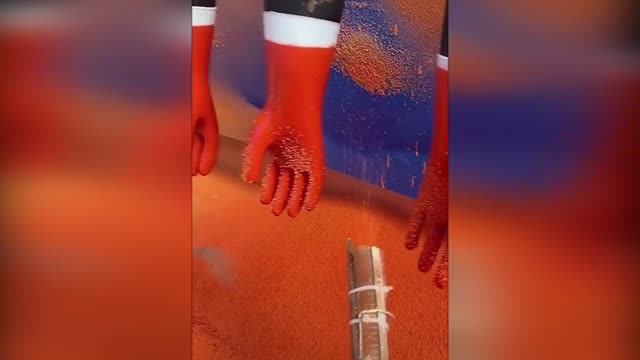 HOW GLOVES ARE MADE👍