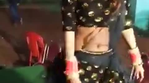 Nanadiya re chhap de kamar Pe haradiya re