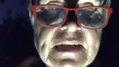 Vaccino covid uccide una 18enne che aveva 0% di probabilità di morire di covid.