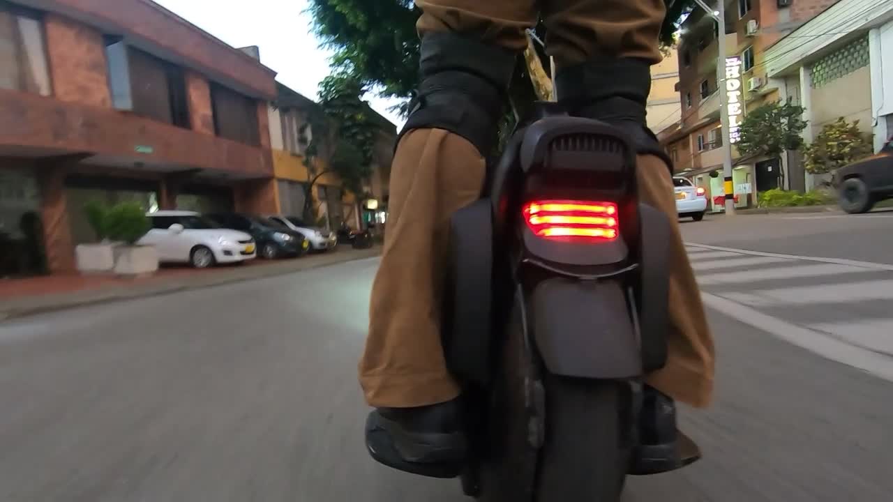 Driving my V11 inmotion EUC in Colombia Medellin