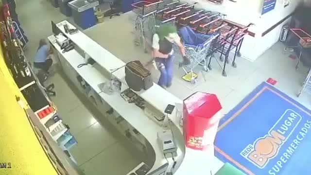 Brazilian clown robbery