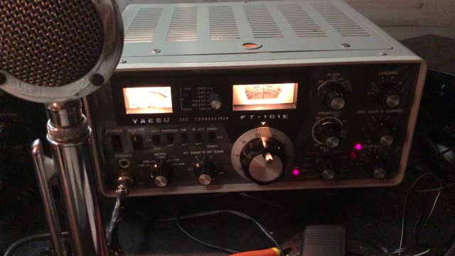 The Yaesu FT-101E in the shack!