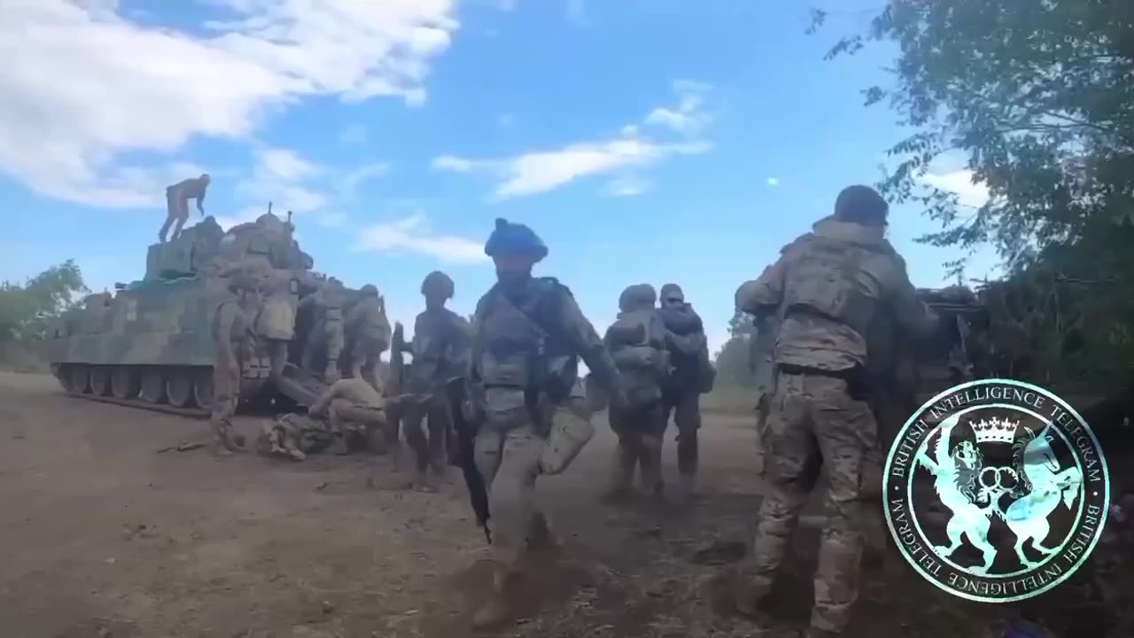 Evacuation of wounded AFU soldiers on BMP Bradley in the Zaporizhzhya region.