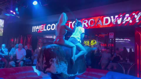 GIRL TAKE ON THE BULL! Benidorm Bull Ride. Mechanical Bull EPIC FAIL