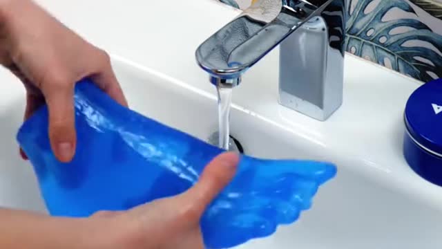 FUNNY DIY FOOT SOAP 🧼🦶😂 || #SHORTS
