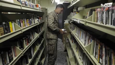 Life Inside Billion $ US Amphibious Assault Ships in Middle of the Ocean