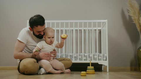 Funny Baby Playing With Daddy - JustSmile :)