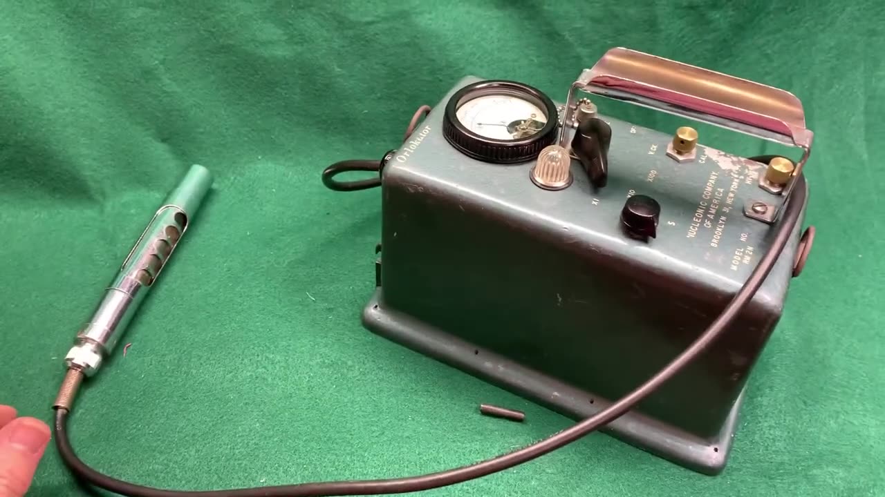 Orlokator Model RM 2N Geiger Counter