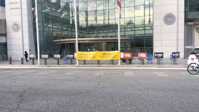 2021-12-7下午,SEC总部抗议第44天,SEC退款!