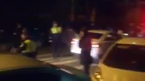 Кан Кварчия с депутатами парламента зашёл на территорию Госдачи