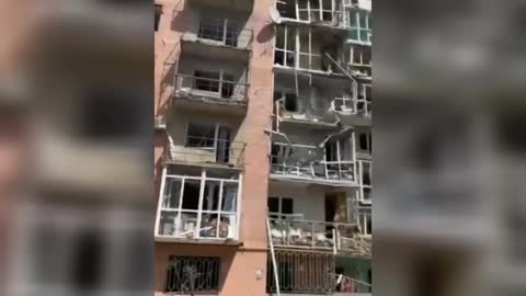 Ruský raketový útok na základnu ukrajinských nacistů v Artemivsku