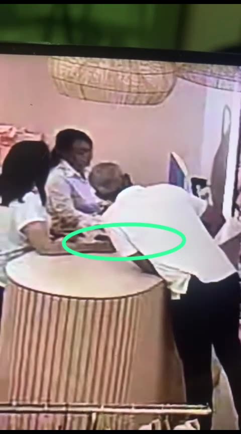 “En mi propia cara me robó”, cámara captó robo en un almacén deCartagena