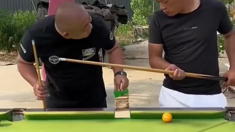 Funny video Billiards 🎱 million views p337