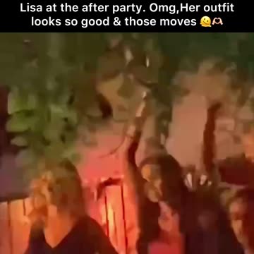Lisa at the after party. Omg, Her outfit look so good & those moves.. #lisa #blackpink