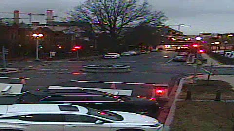 0753QSE00SCap-DSE_2021-01-05_17h00min00s923ms.mp4