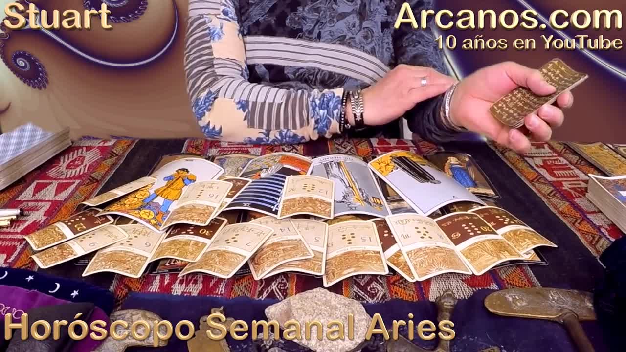 ARIES ENERO 2018-03-14 al 20 Ene 2018-Amor Solteros Parejas Dinero Trabajo-ARCANOS.COM