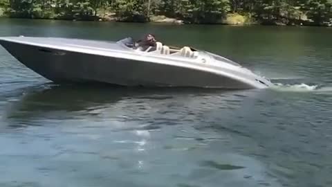 KjZXIE.mp4