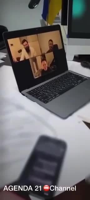 Zelensky having a great time 😂🇺🇦