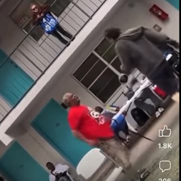 The chair as a weapon of opportunity | Real Violence For Knowledge