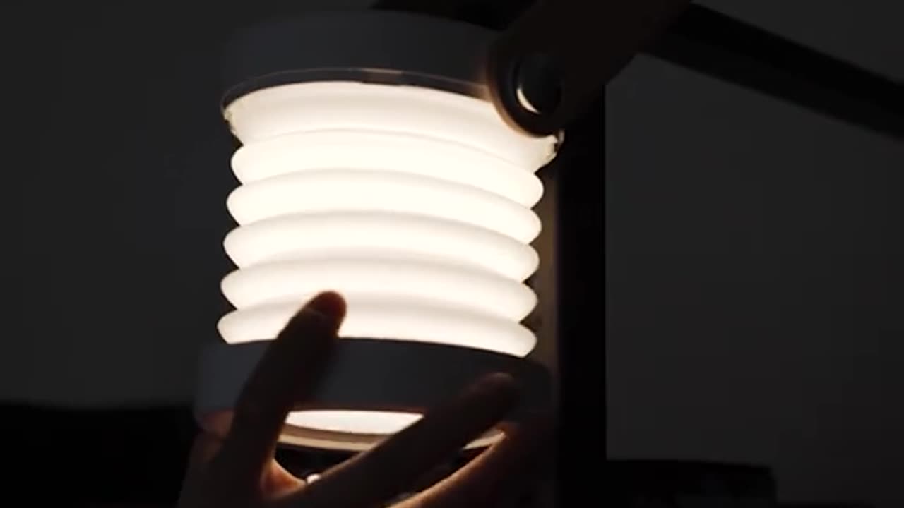 {Smart Household Find} Folding Lamp