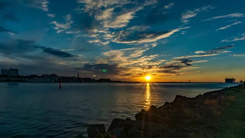 The sea at sunset and the color of the sky