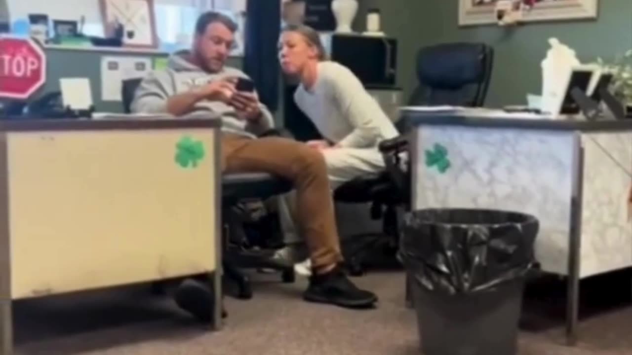 The end 😂😂😂 #shorts #fails #funny #laugh #viral #idiotsradar
