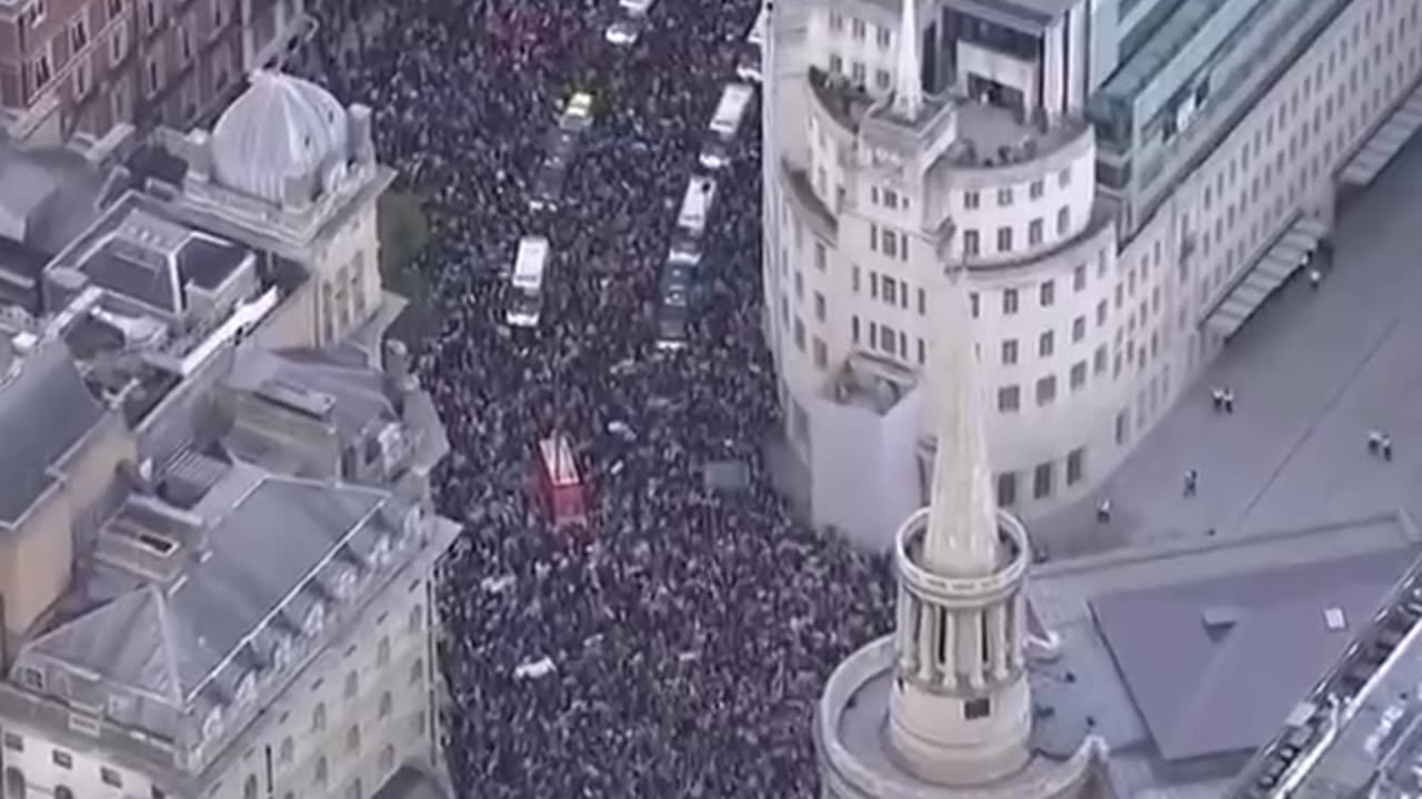 Pro Palestine Protest in London as Israel Commits War Crime & Crimes Against Humanity