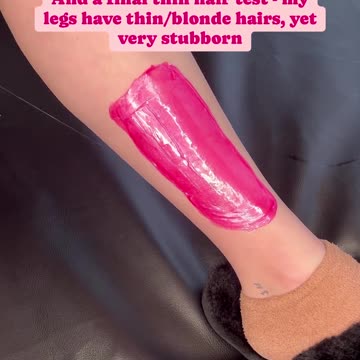 Experience a Smooth Leg Wax with Sexy Smooth Tickled Pink Wax by CatsandClawsBeauty! 🌸🦵