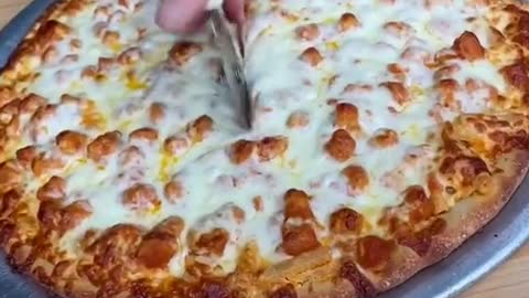 Cheese pizza