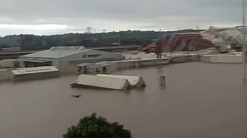 Shocking video of Grindrod Intermodal Container depot fully submerged in water