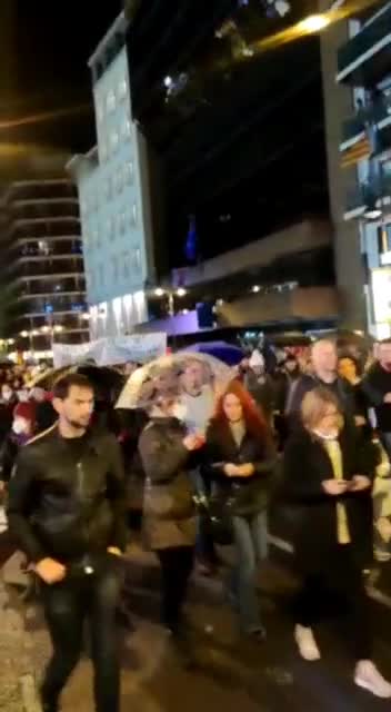 MANIFESTACION VALENCIA 24 DICIEMBRE PASAPORTE COVID Y EL NOM