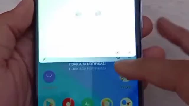 How to turn on Flash by shaking it