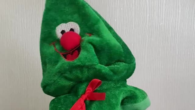 christmas tree toy singing and dancing