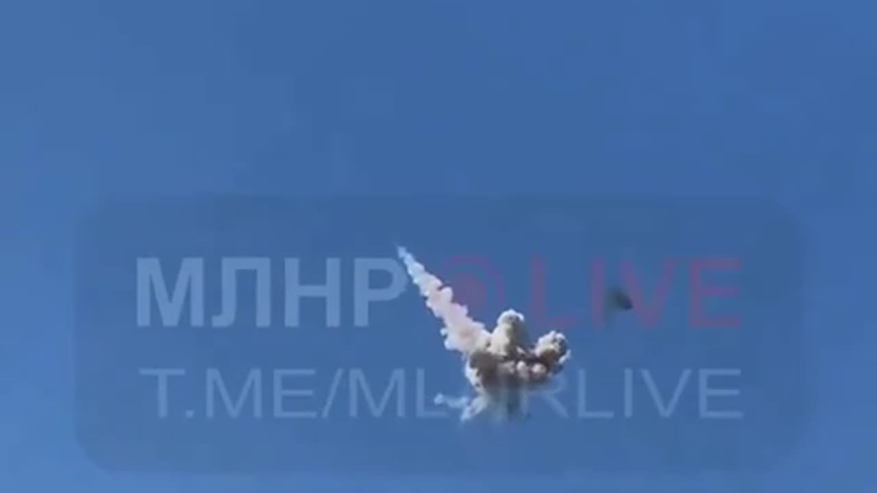 A video of a French SCALP-EG cruise missile being intercepted by Russian Air Defense