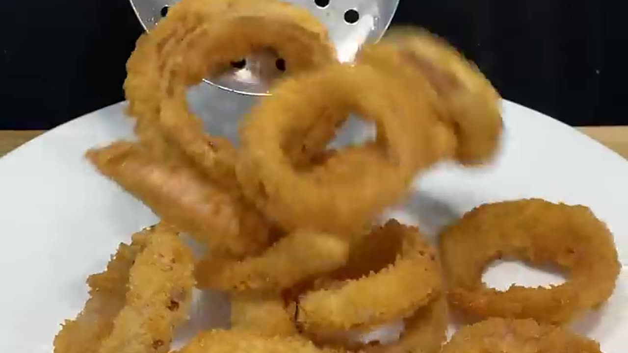 Onion 🍅 rings with special dip