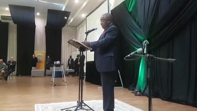 President Ramaphosa dodges questions on Magashule at Iftar