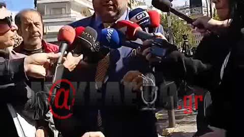 Δηλώσεις δικηγόρου για κατηγορούμενο βιαστή