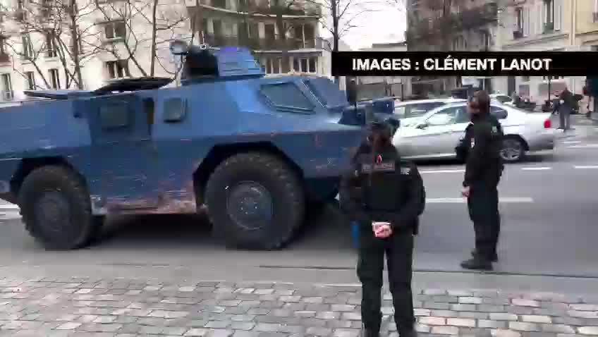 Tanks are in Paris for the truckers