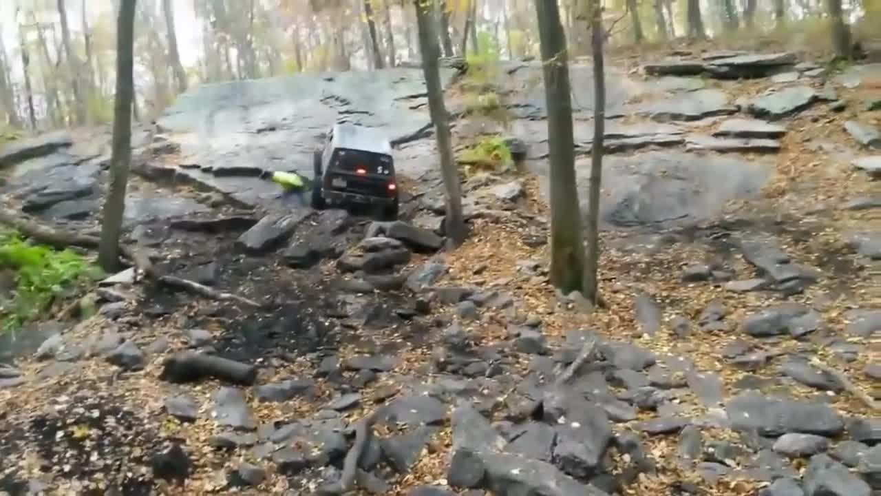 Epic off-road & 4x4 fails Compilation 3